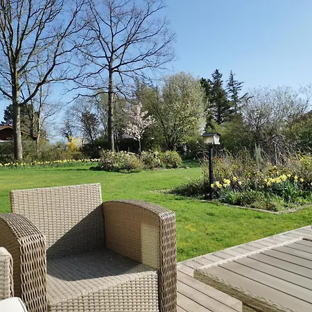 Thegilgahouse Gardenroom Nr 2 Bed & Breakfast